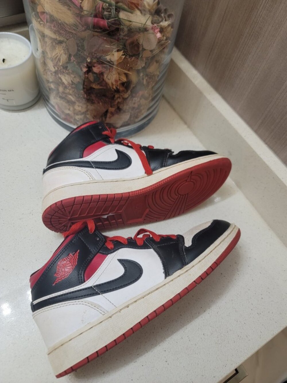 Nike Air Jordan 1 Mid Men's Size 4.5 Y Red Black White Leather High Top Sneakers - Picture 7 of 10
